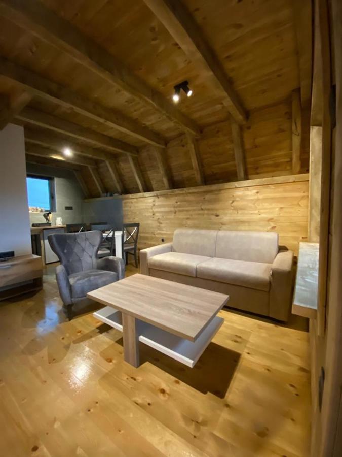 Dandelion House Villa ชาเบลียค ภายนอก รูปภาพ